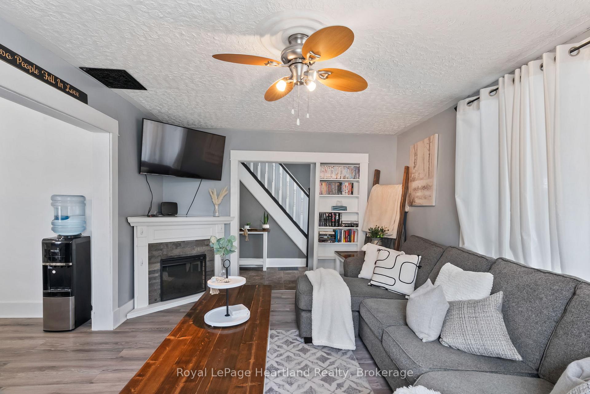 Photo 20 of 209 Elora Street S, Minto — HOMEH