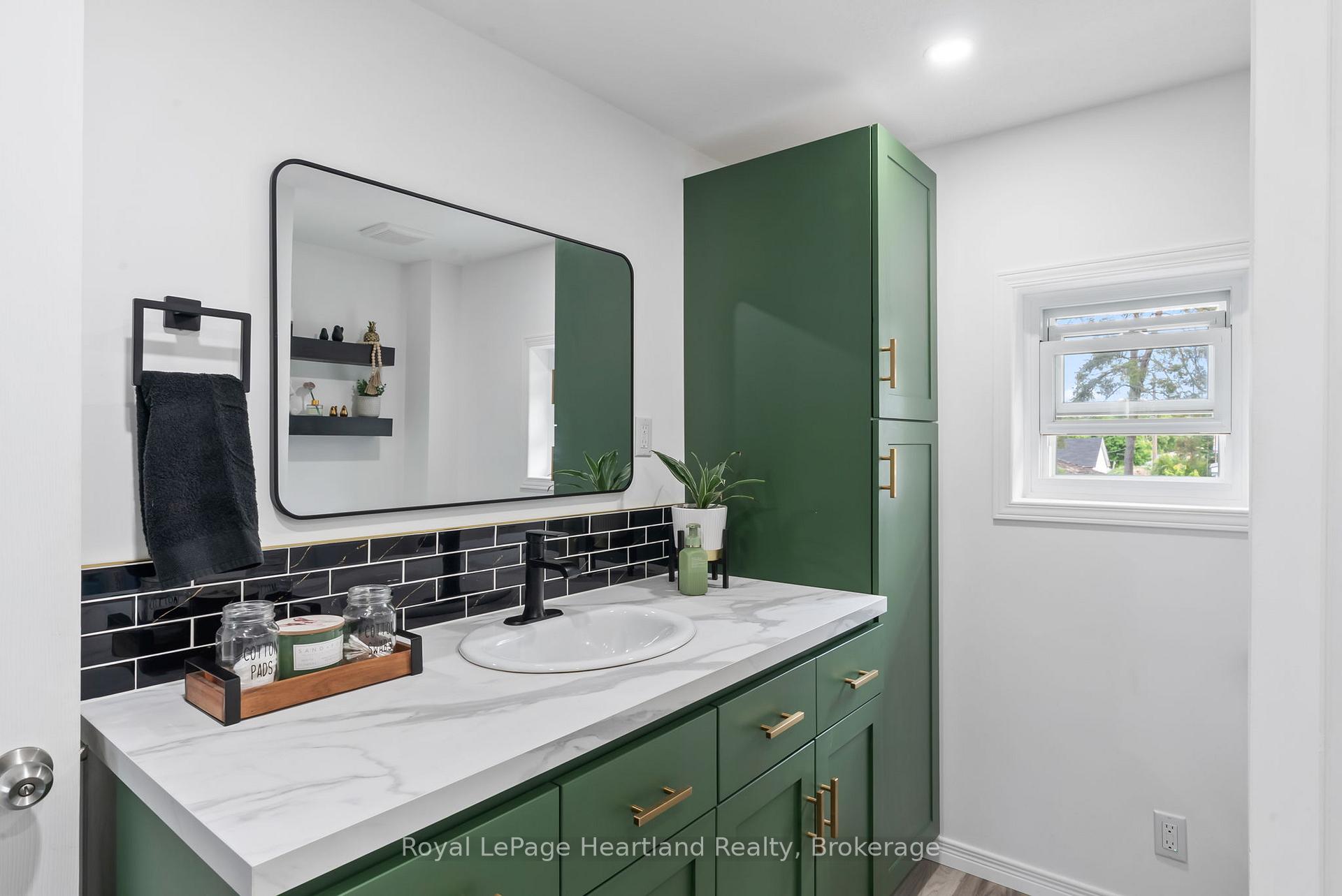 Photo 28 of 209 Elora Street S, Minto — HOMEH