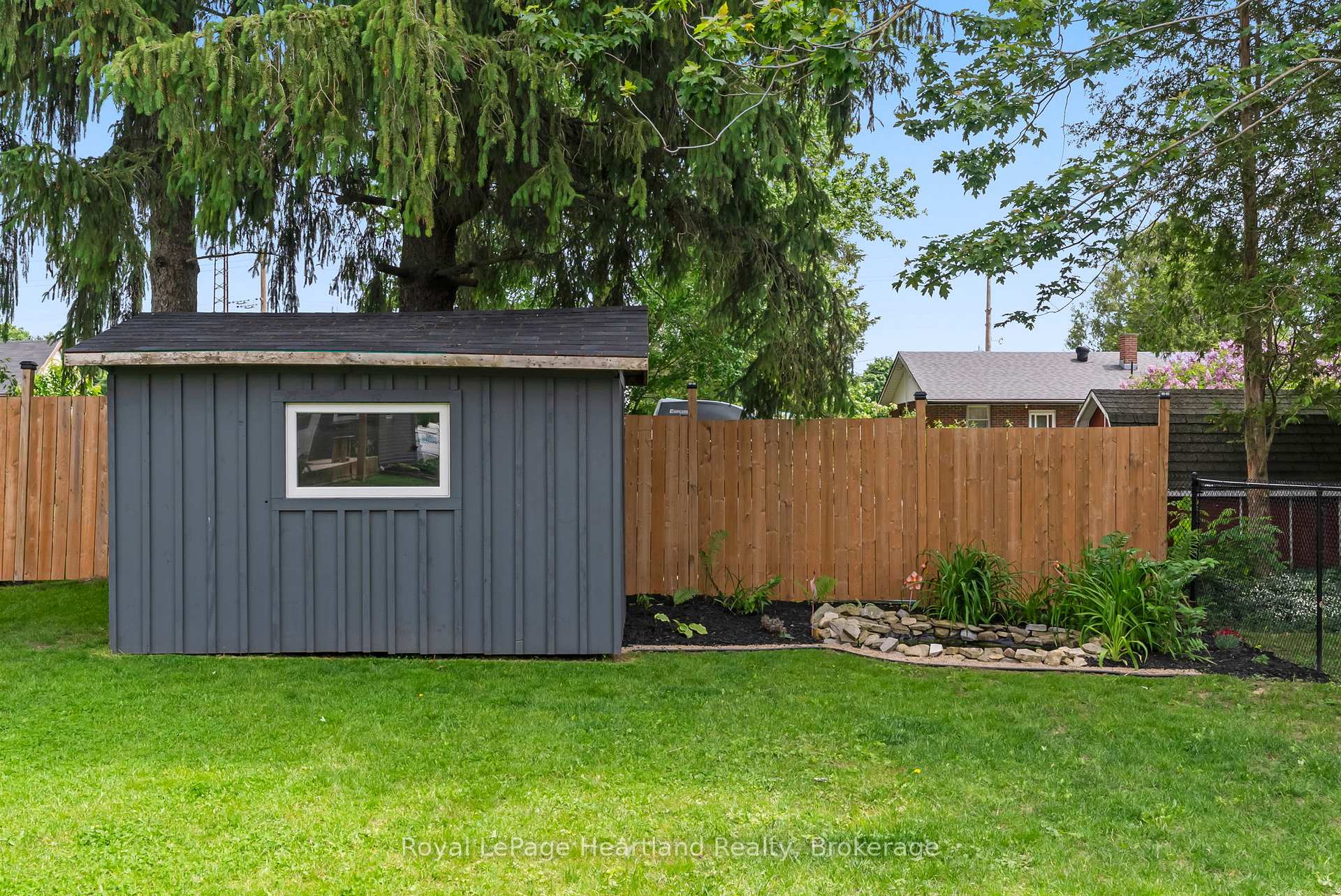 Photo 31 of 209 Elora Street S, Minto — HOMEH