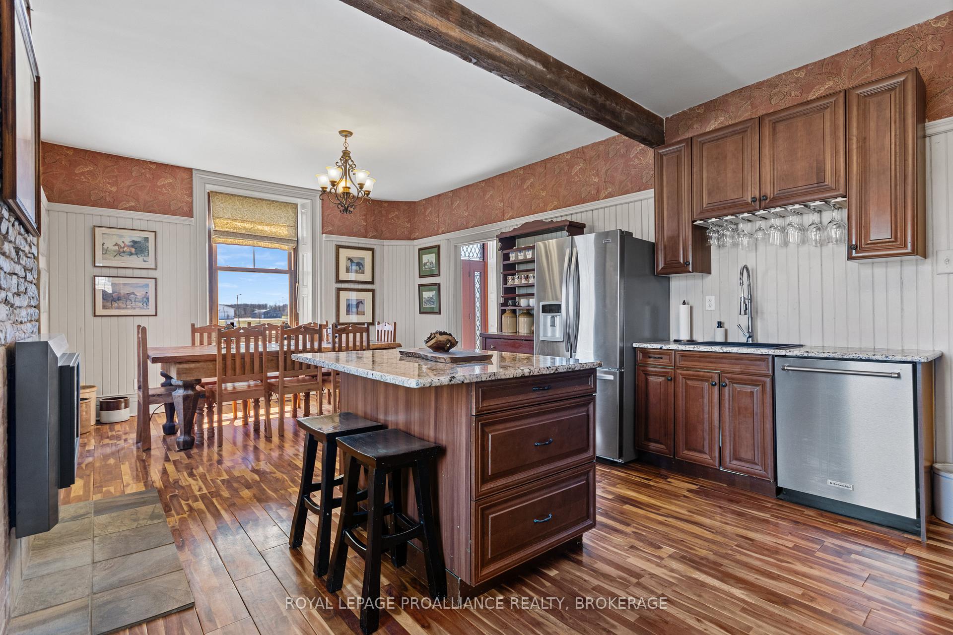Photo 15 of 2478 Middle Road, Kingston, City North of 401 — HOMEH