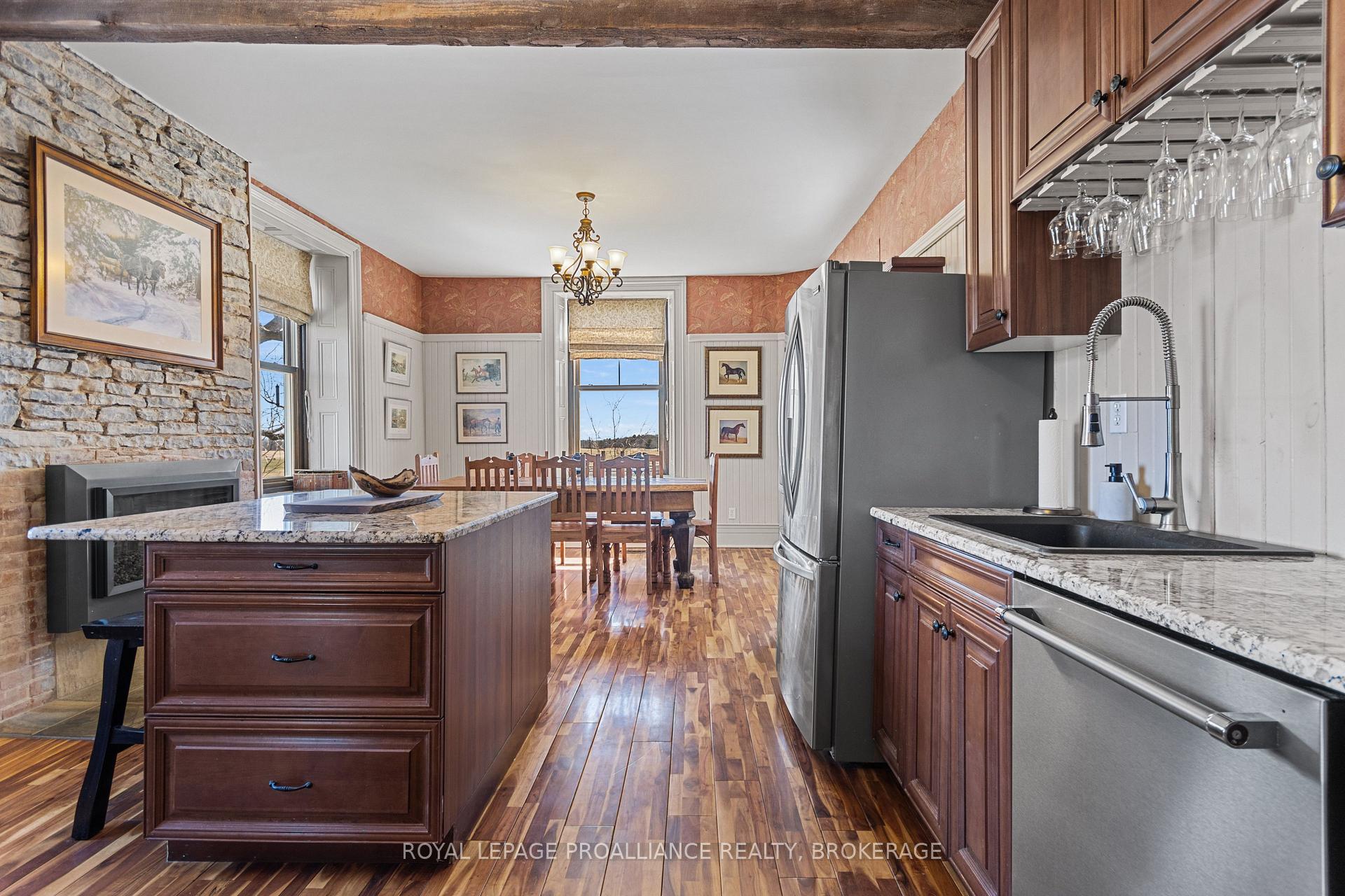 Photo 16 of 2478 Middle Road, Kingston, City North of 401 — HOMEH