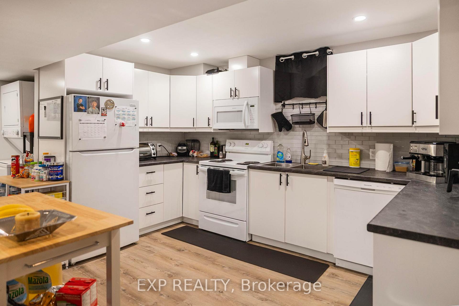 Photo 30 of 345 Thomas Slee Drive, Kitchener — HOMEH