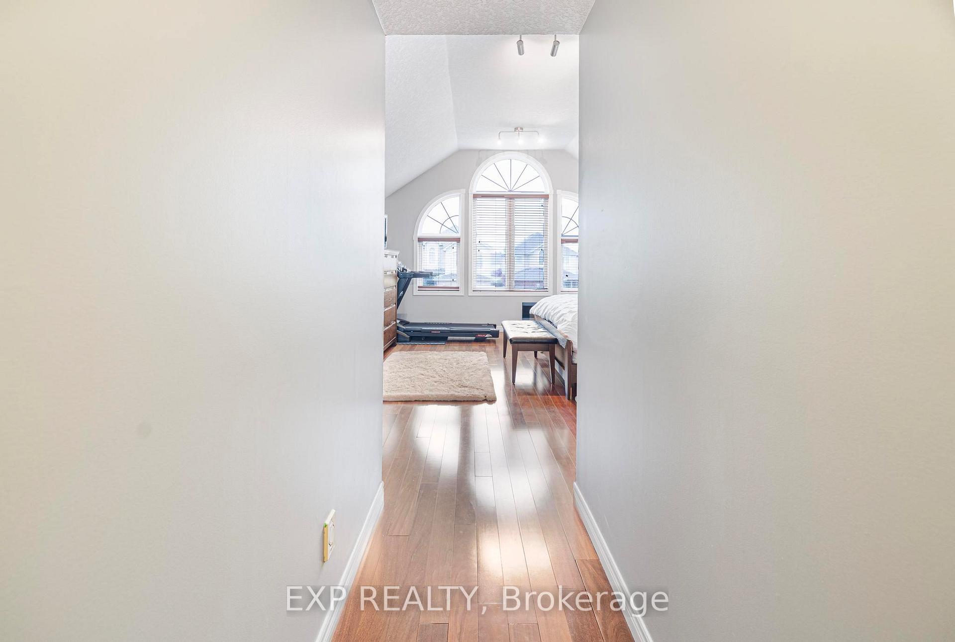 Photo 37 of 345 Thomas Slee Drive, Kitchener — HOMEH