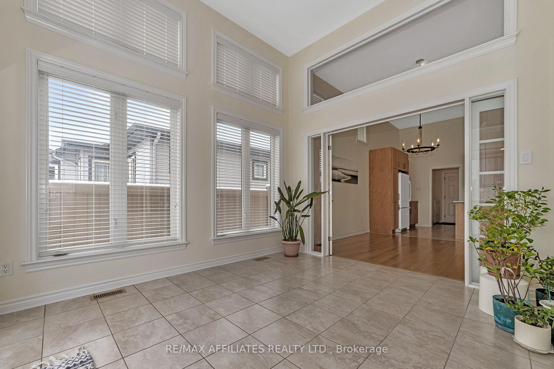 Photo 16 of 527 Ace Street, Ottawa, Kanata - Emerald Meadows/Trailwest — HOMEH