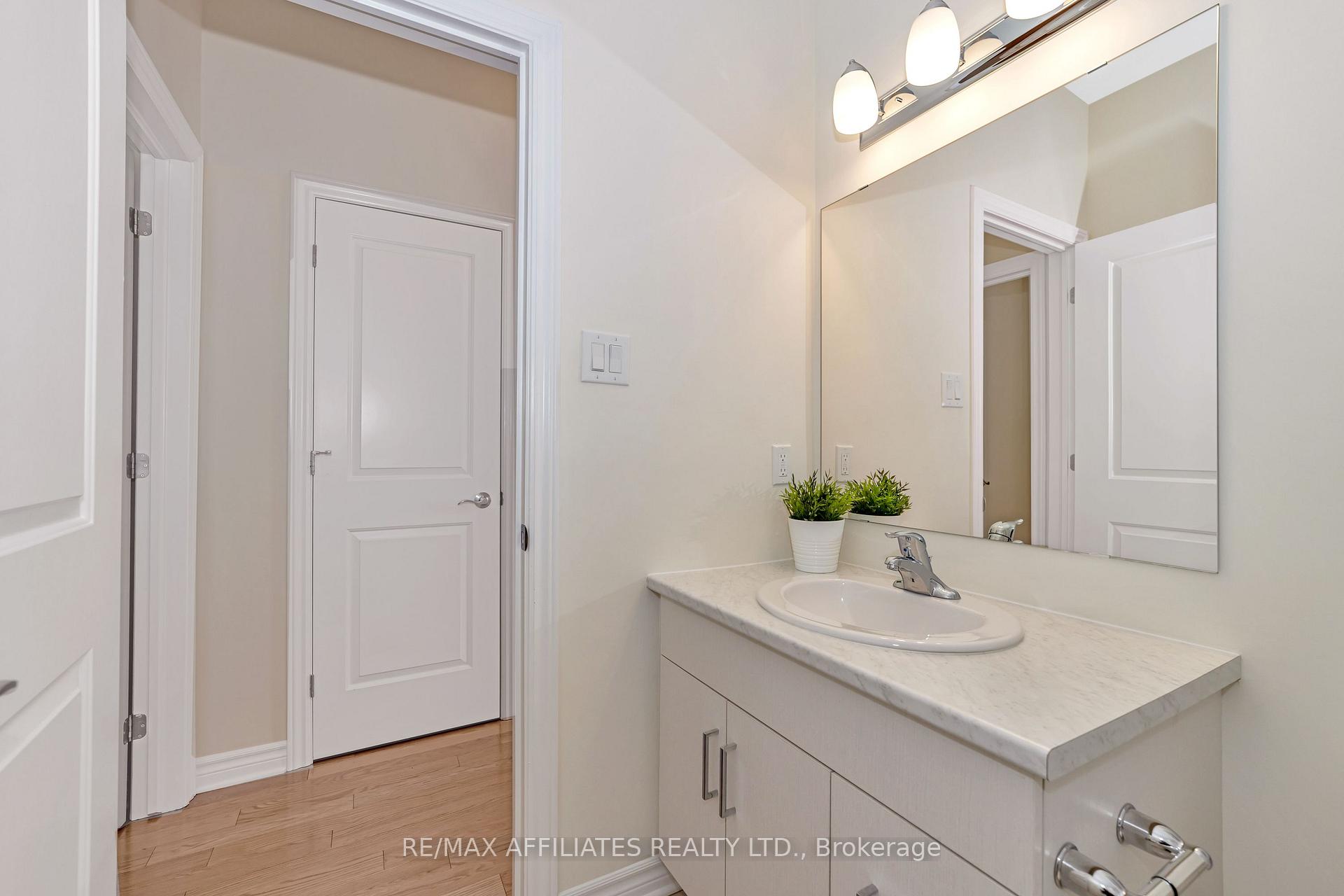 Photo 29 of 527 Ace Street, Ottawa, Kanata - Emerald Meadows/Trailwest — HOMEH
