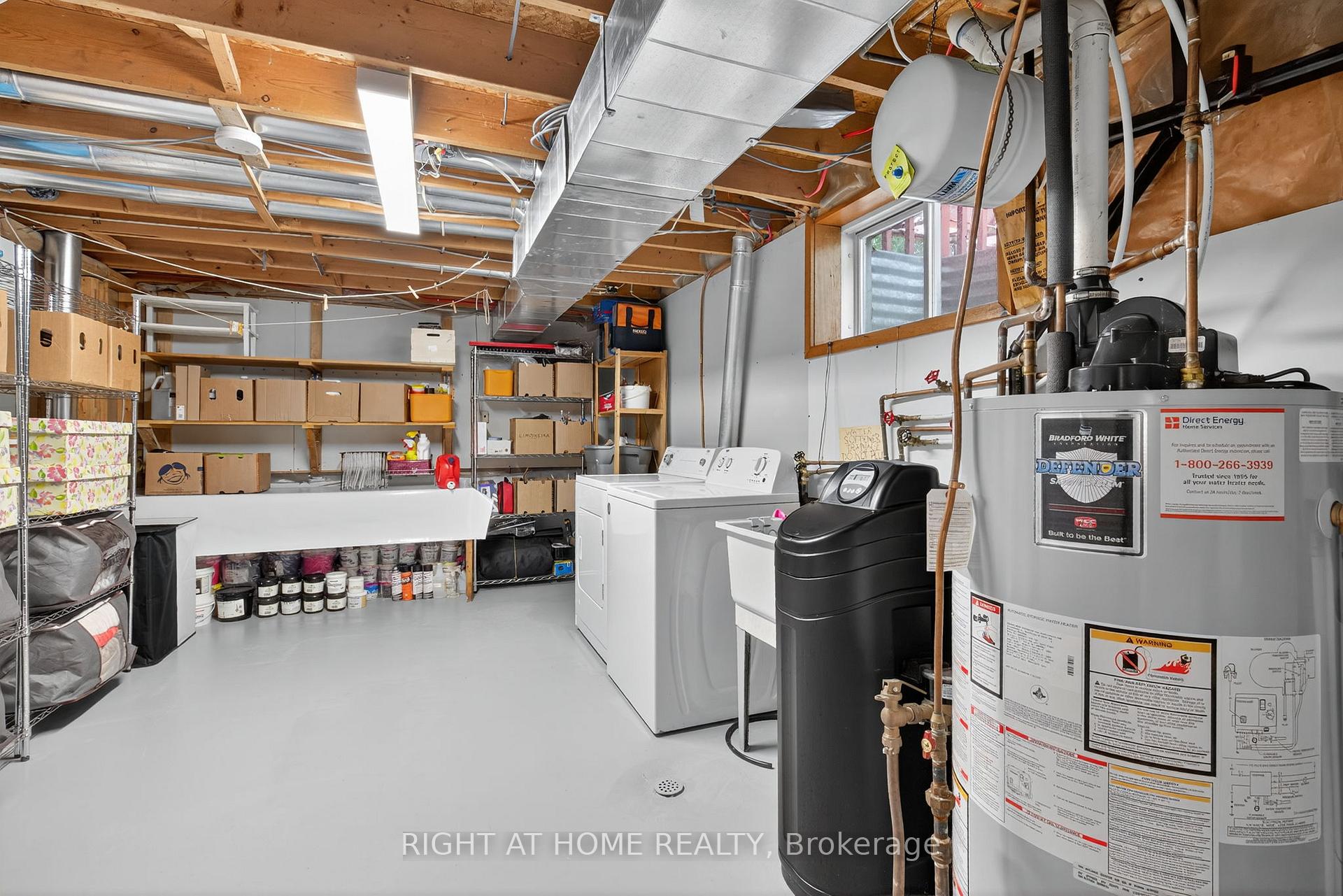 Photo 24 of 688 Bayview Drive, Midland — HOMEH