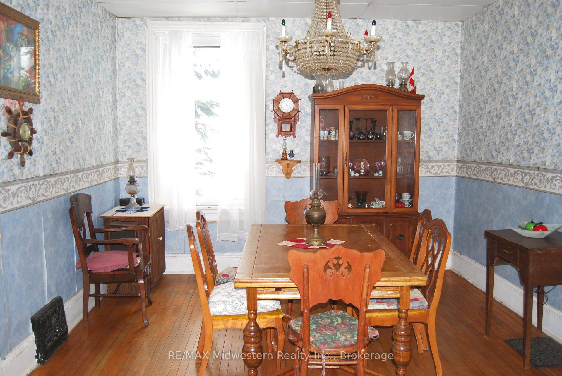 Photo 4 of 87 John Street S, Minto — HOMEH