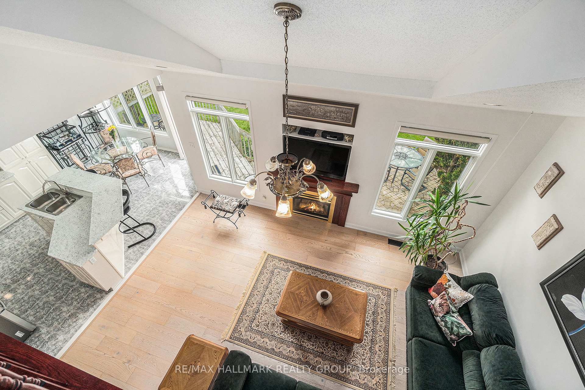 Photo 13 of 8 Apple Creek Crescent, Ottawa, Kanata - Emerald Meadows/Trailwest — HOMEH