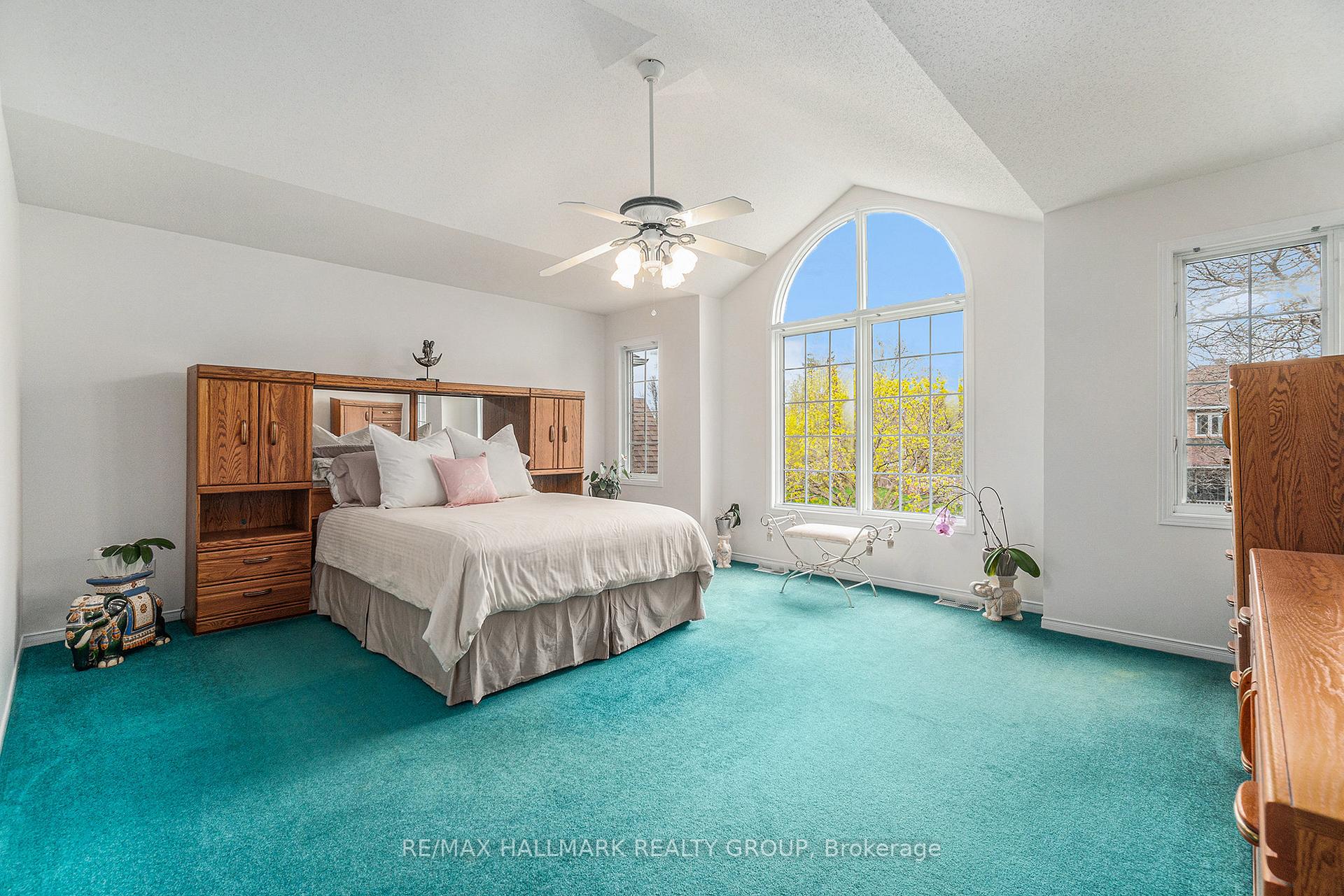 Photo 15 of 8 Apple Creek Crescent, Ottawa, Kanata - Emerald Meadows/Trailwest — HOMEH