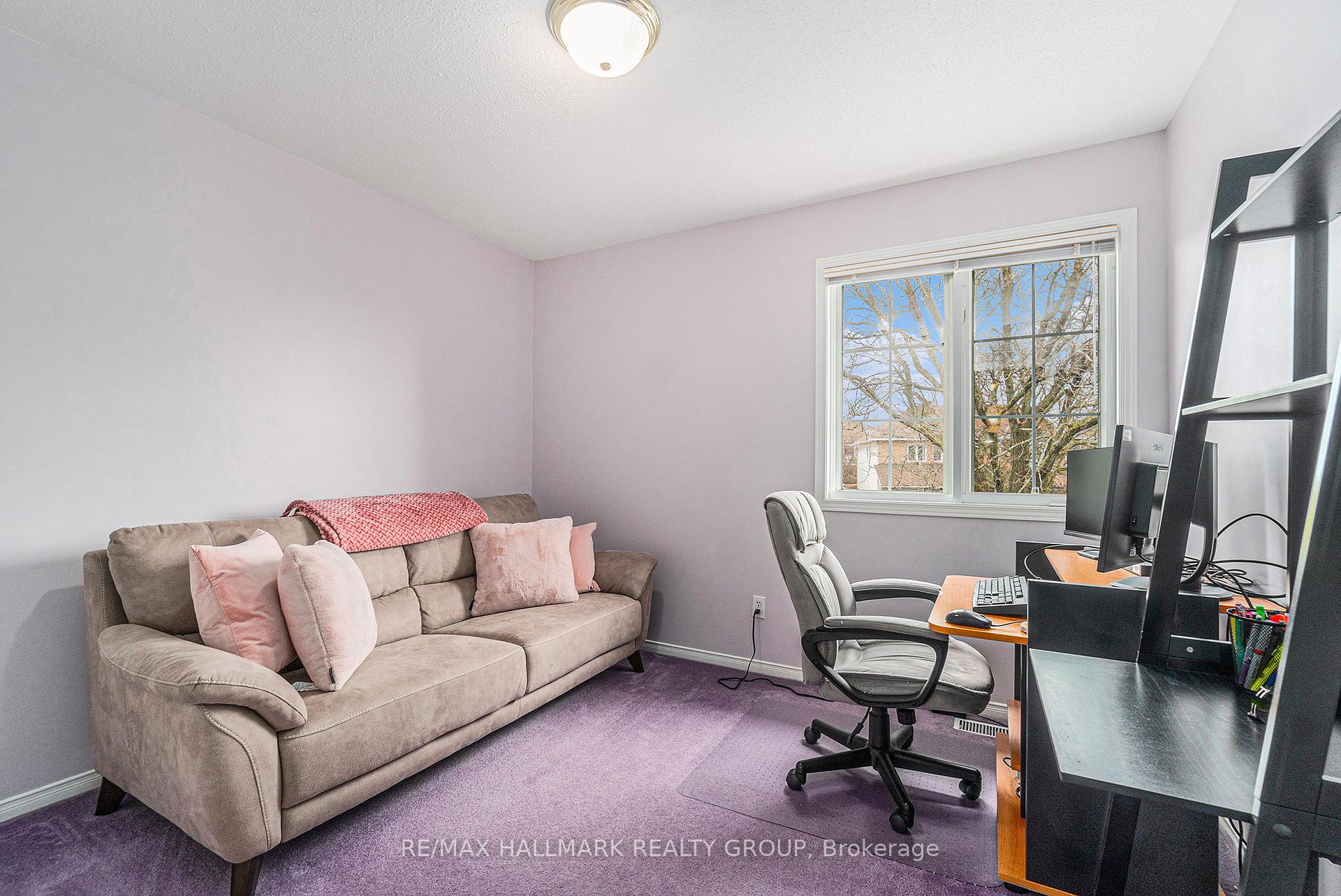 Photo 20 of 8 Apple Creek Crescent, Ottawa, Kanata - Emerald Meadows/Trailwest — HOMEH