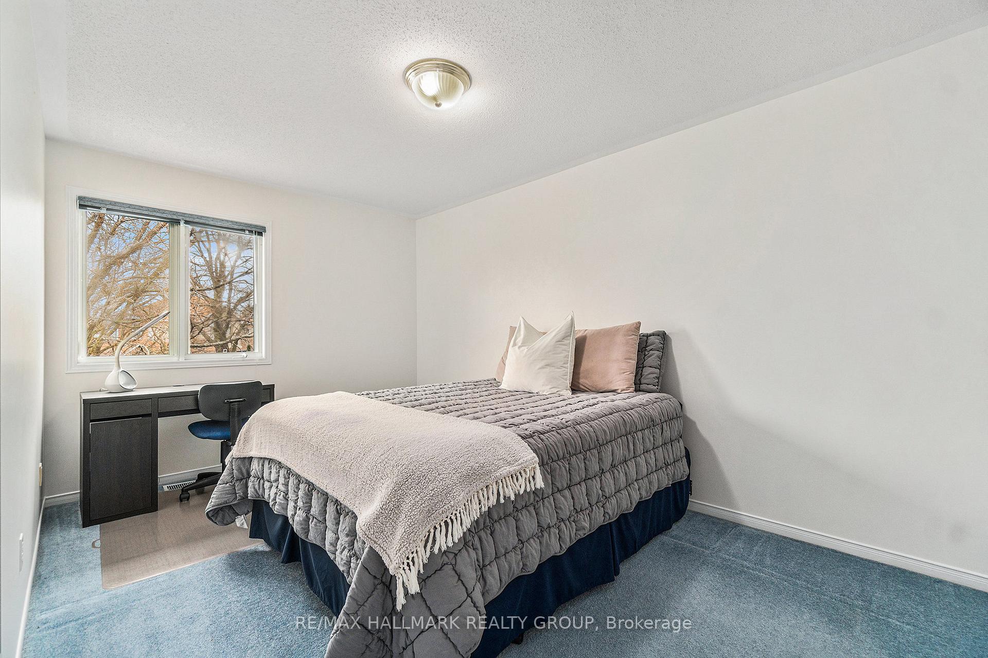 Photo 21 of 8 Apple Creek Crescent, Ottawa, Kanata - Emerald Meadows/Trailwest — HOMEH
