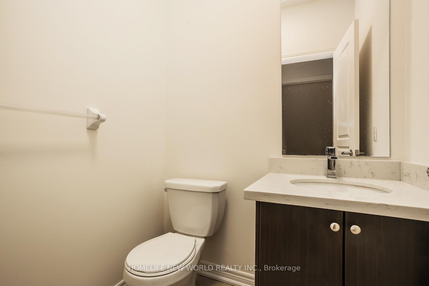 Photo 14 of 39 Cherna Avenue S, Markham, Berczy — HOMEH