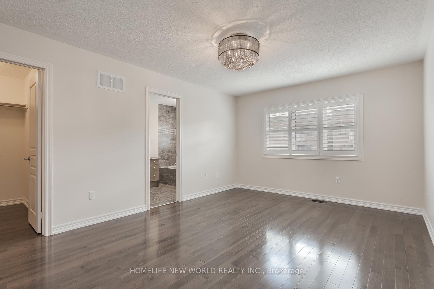 Photo 15 of 39 Cherna Avenue S, Markham, Berczy — HOMEH