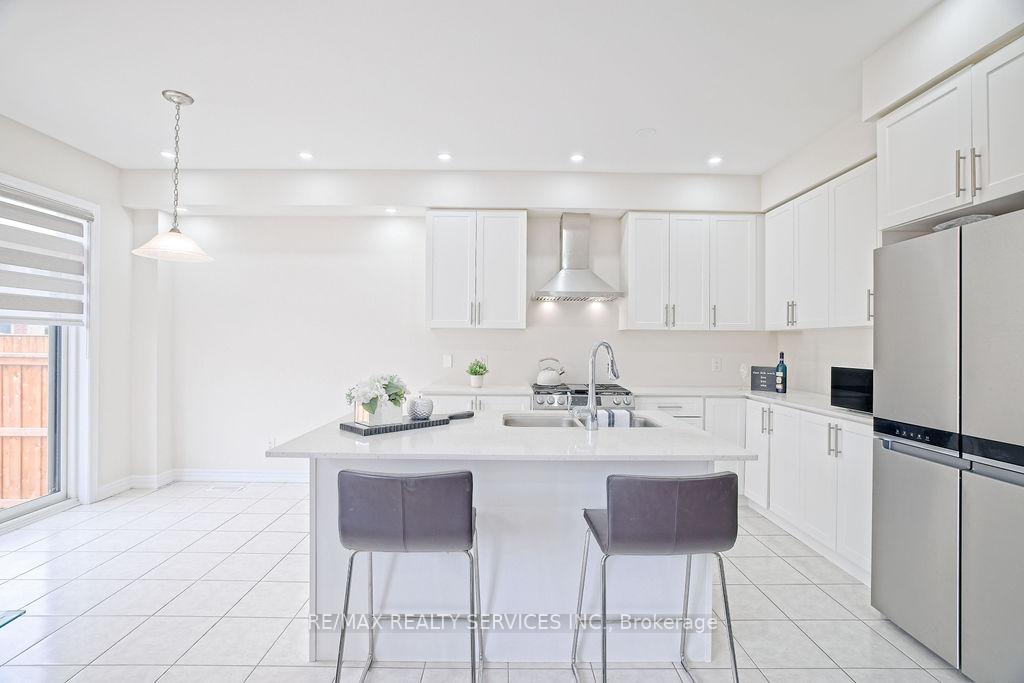 Photo 9 of 80 Gloria Street, Kitchener — HOMEH