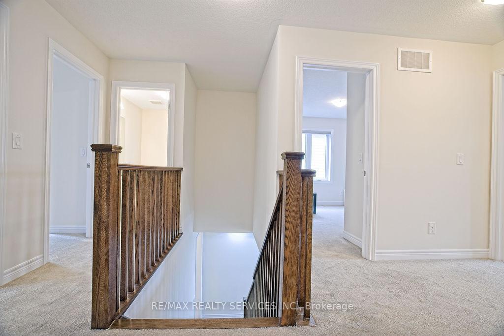 Photo 14 of 80 Gloria Street, Kitchener — HOMEH