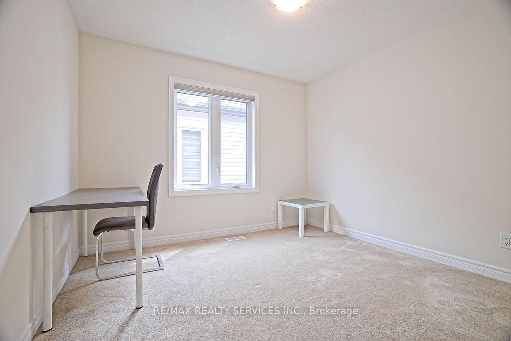 Photo 20 of 80 Gloria Street, Kitchener — HOMEH