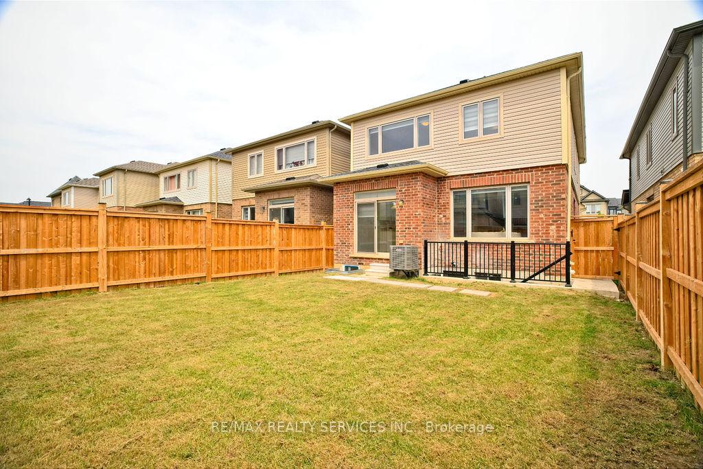 Photo 42 of 80 Gloria Street, Kitchener — HOMEH