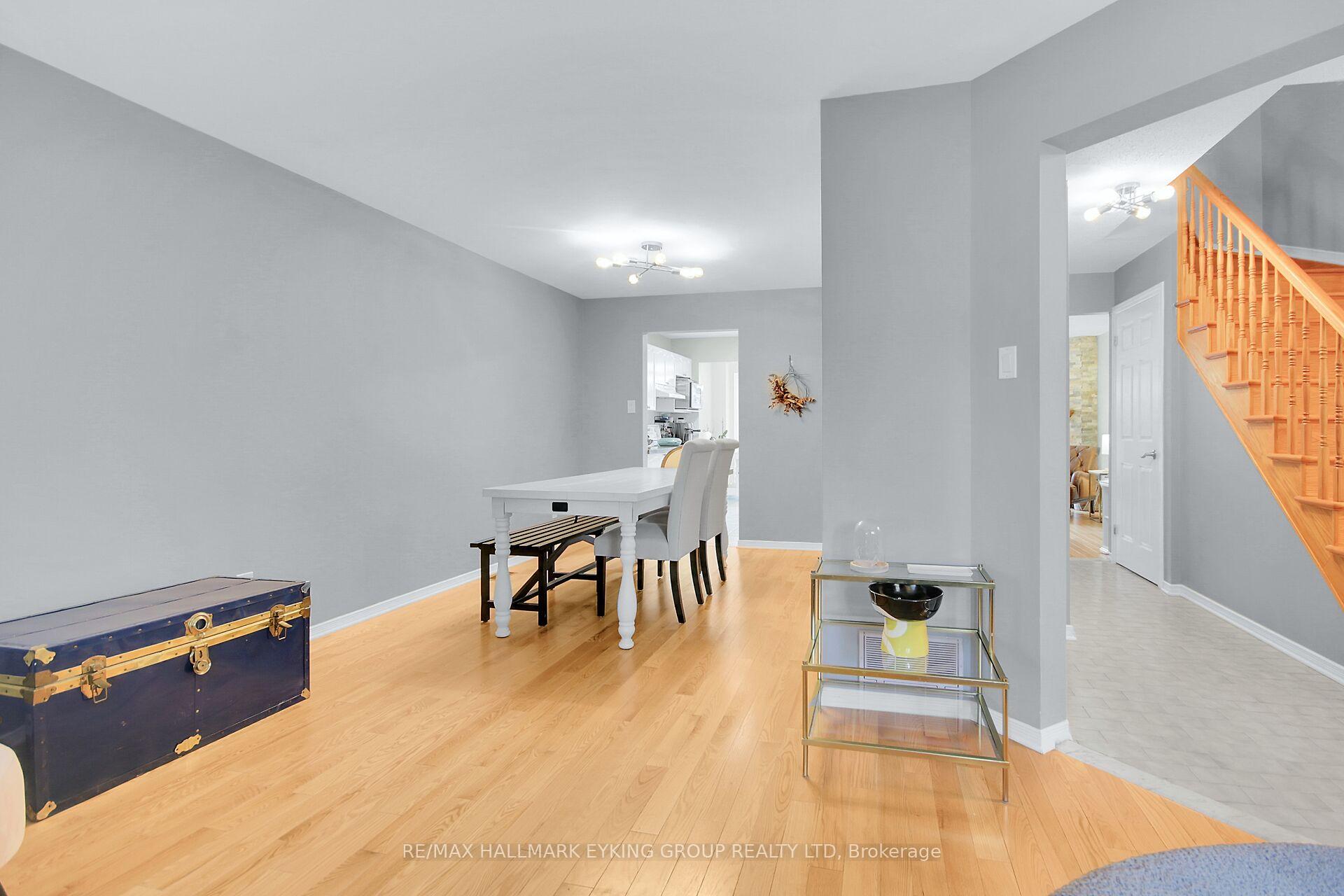 Photo 12 of 101 Mcgibbon Drive, Ottawa, Kanata - Katimavik — HOMEH