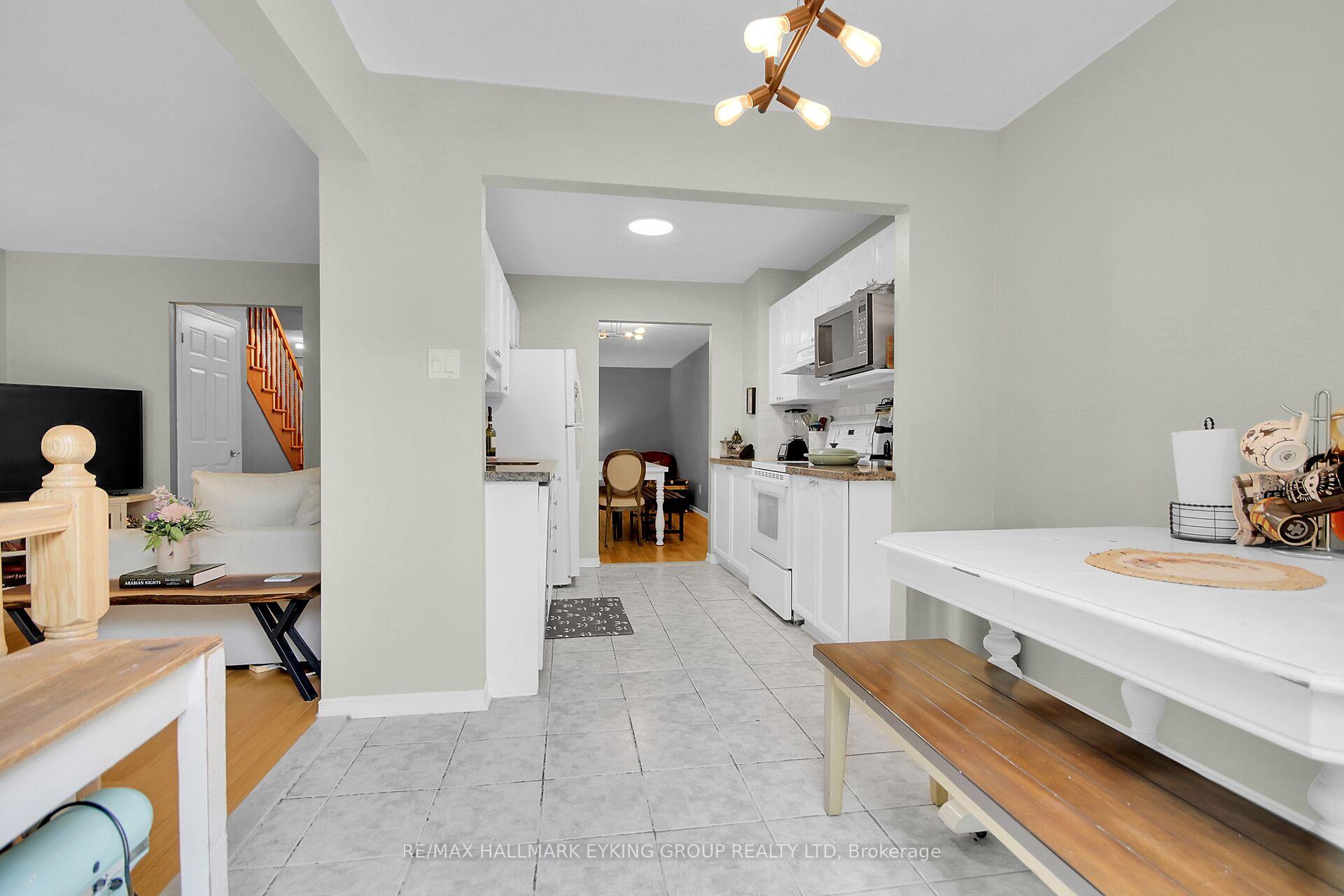 Photo 17 of 101 Mcgibbon Drive, Ottawa, Kanata - Katimavik — HOMEH