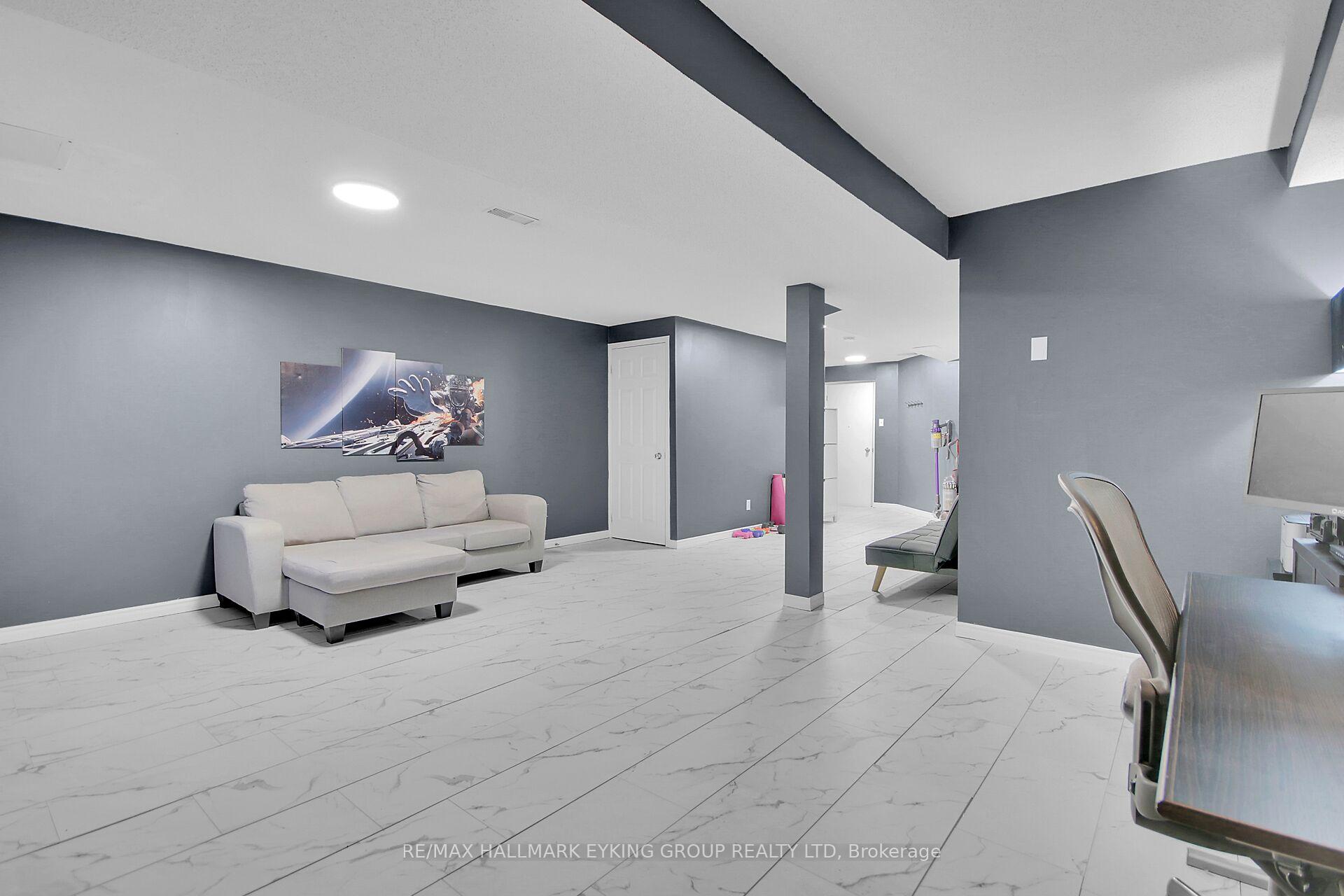 Photo 43 of 101 Mcgibbon Drive, Ottawa, Kanata - Katimavik — HOMEH