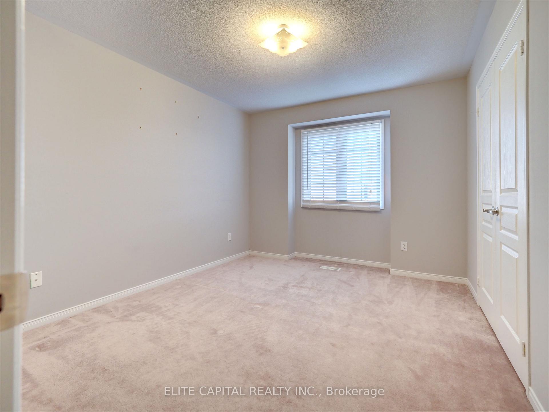 Photo 12 of 13 Wilcliff Court, Markham, Greensborough — HOMEH