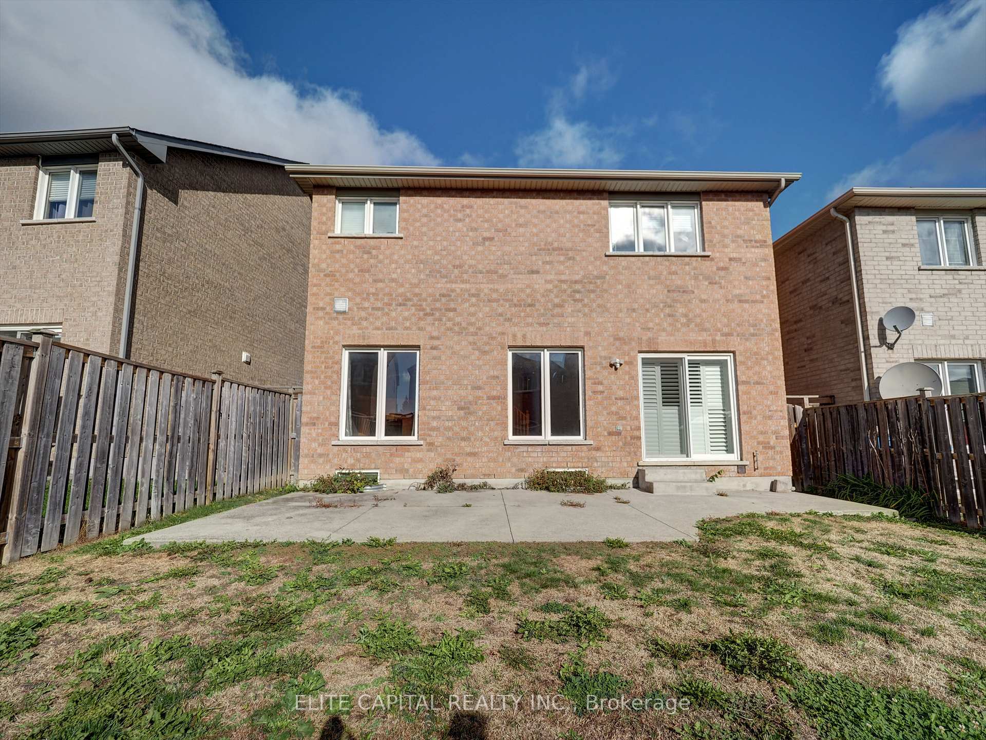 Photo 15 of 13 Wilcliff Court, Markham, Greensborough — HOMEH