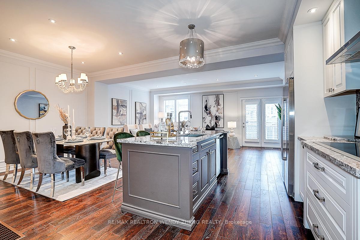 Photo 5 of 116 Livante Court, Markham, Victoria Square — HOMEH