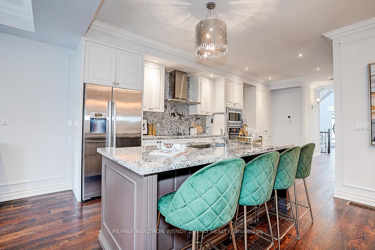 Photo 9 of 116 Livante Court, Markham, Victoria Square — HOMEH