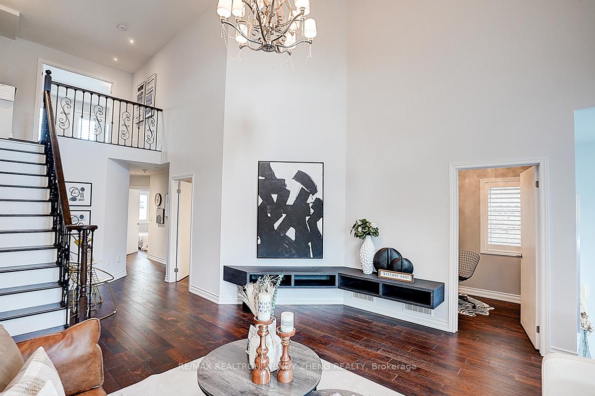 Photo 19 of 116 Livante Court, Markham, Victoria Square — HOMEH
