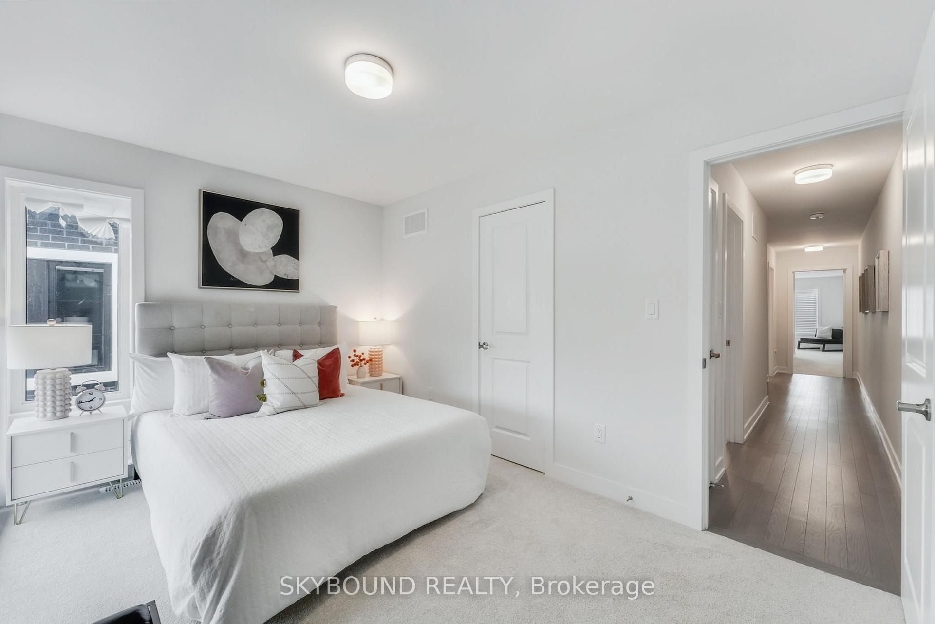 Photo 25 of 1818 Donald Cousens Parkway, Markham, Cornell — HOMEH
