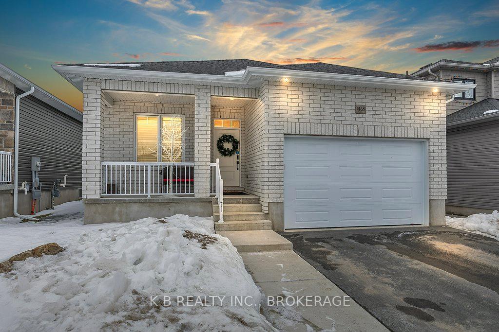 Photo 1 of 1465 Evergreen Drive, Kingston, City Northwest — HOMEH
