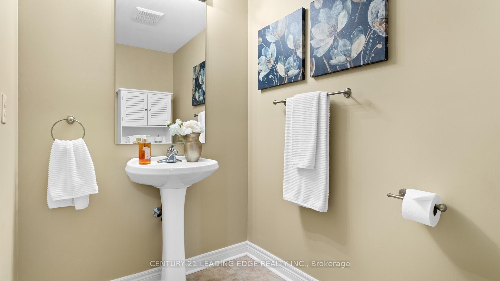Photo 8 of 38 William Grant Road, Markham, Greensborough — HOMEH