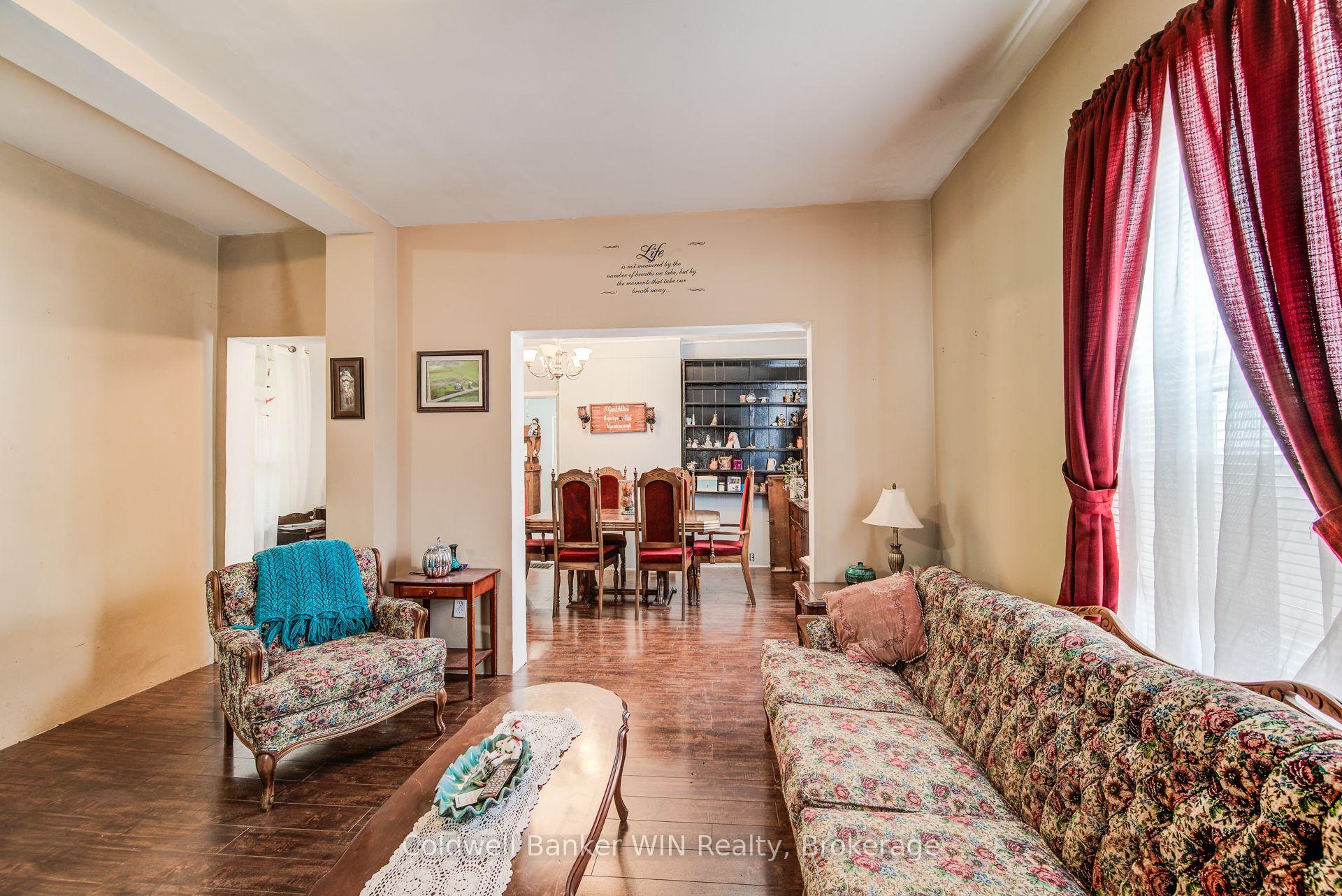 Photo 8 of 15 Clarke Street N, Minto — HOMEH