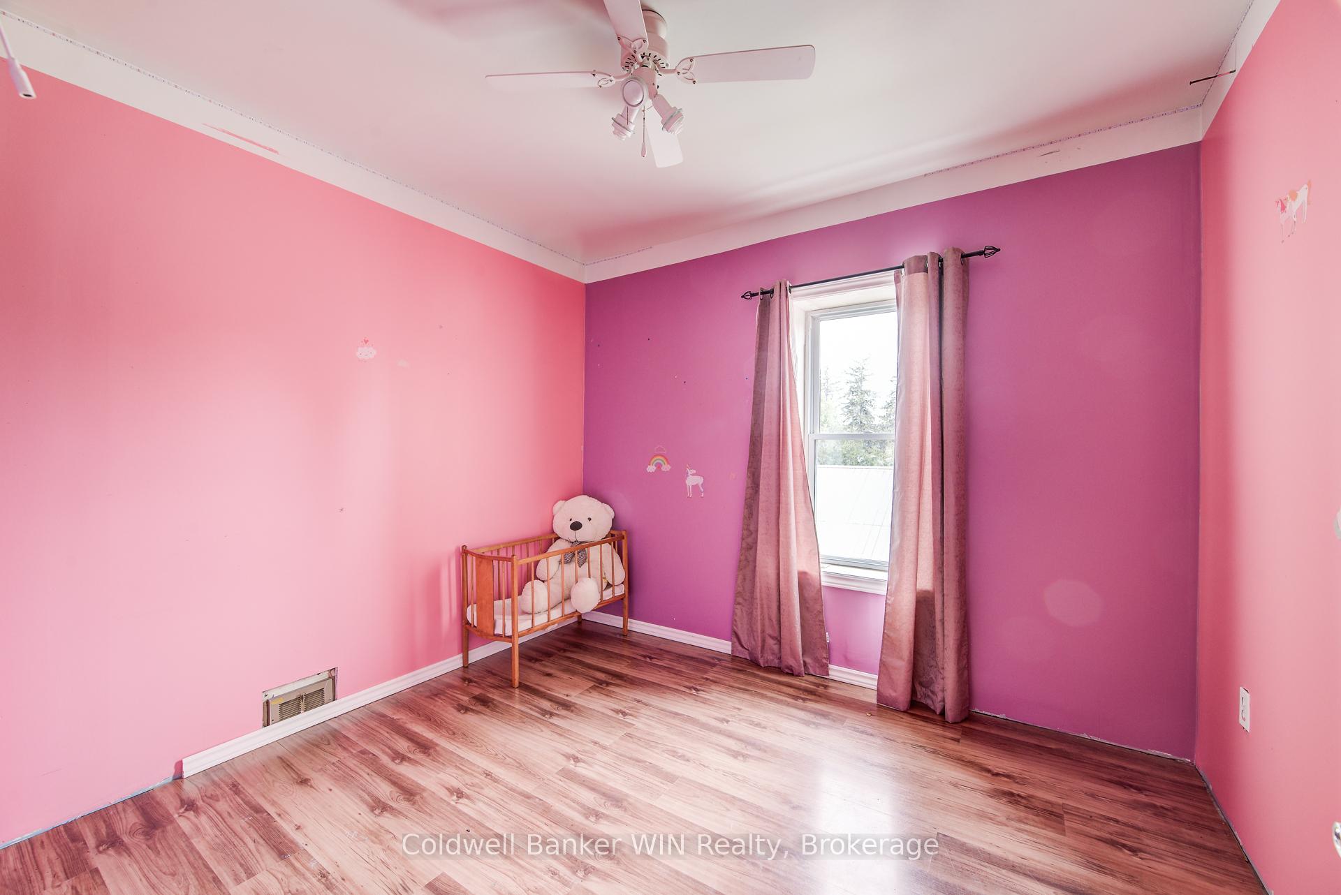 Photo 24 of 15 Clarke Street N, Minto — HOMEH