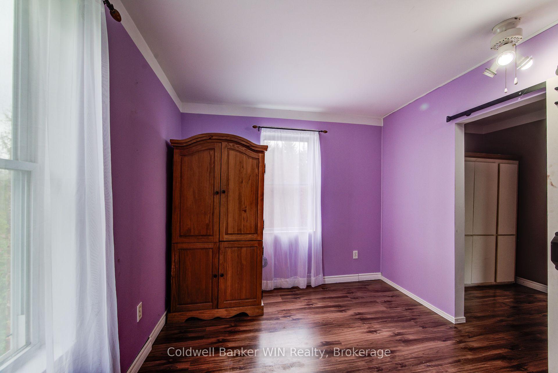 Photo 29 of 15 Clarke Street N, Minto — HOMEH