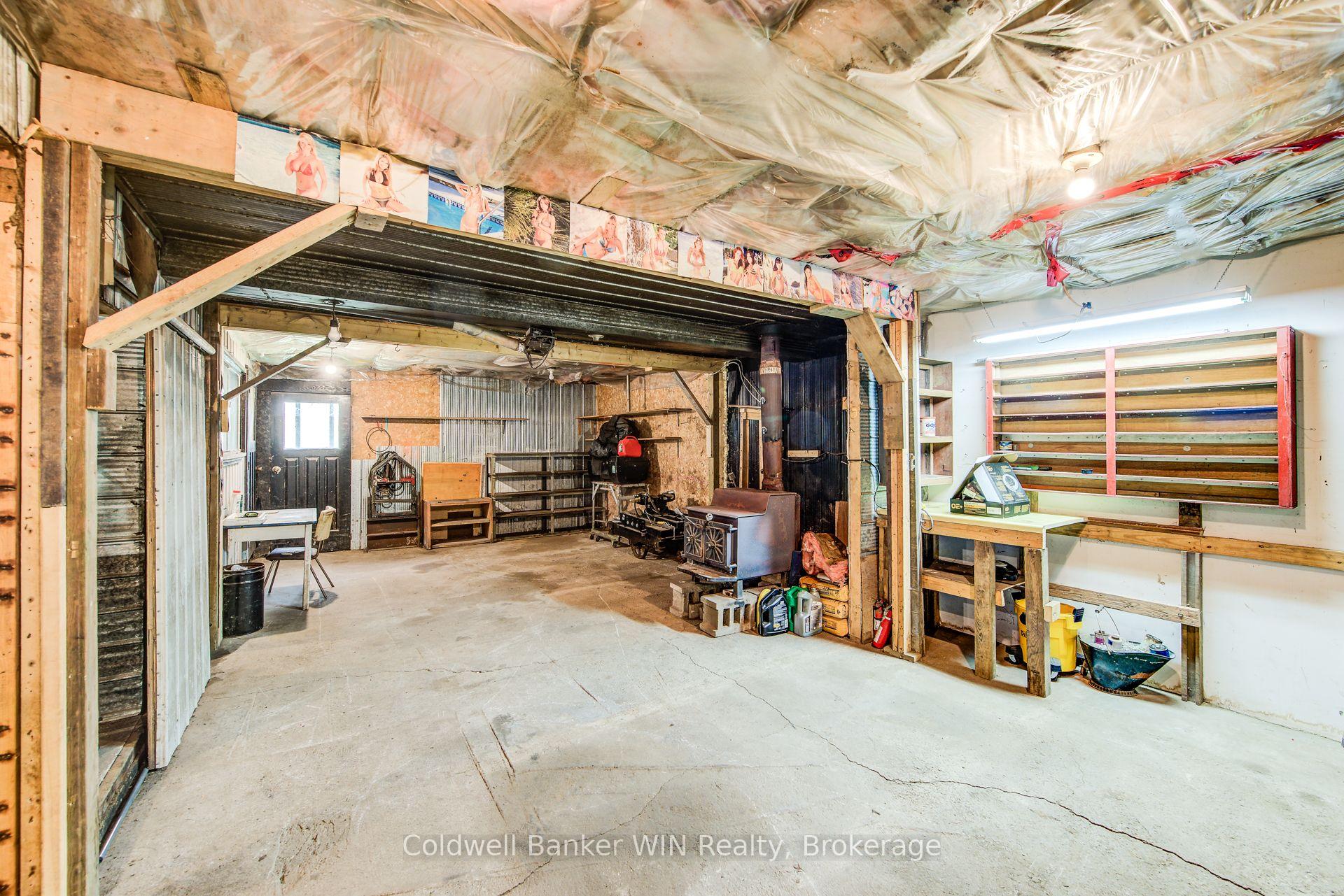 Photo 43 of 15 Clarke Street N, Minto — HOMEH