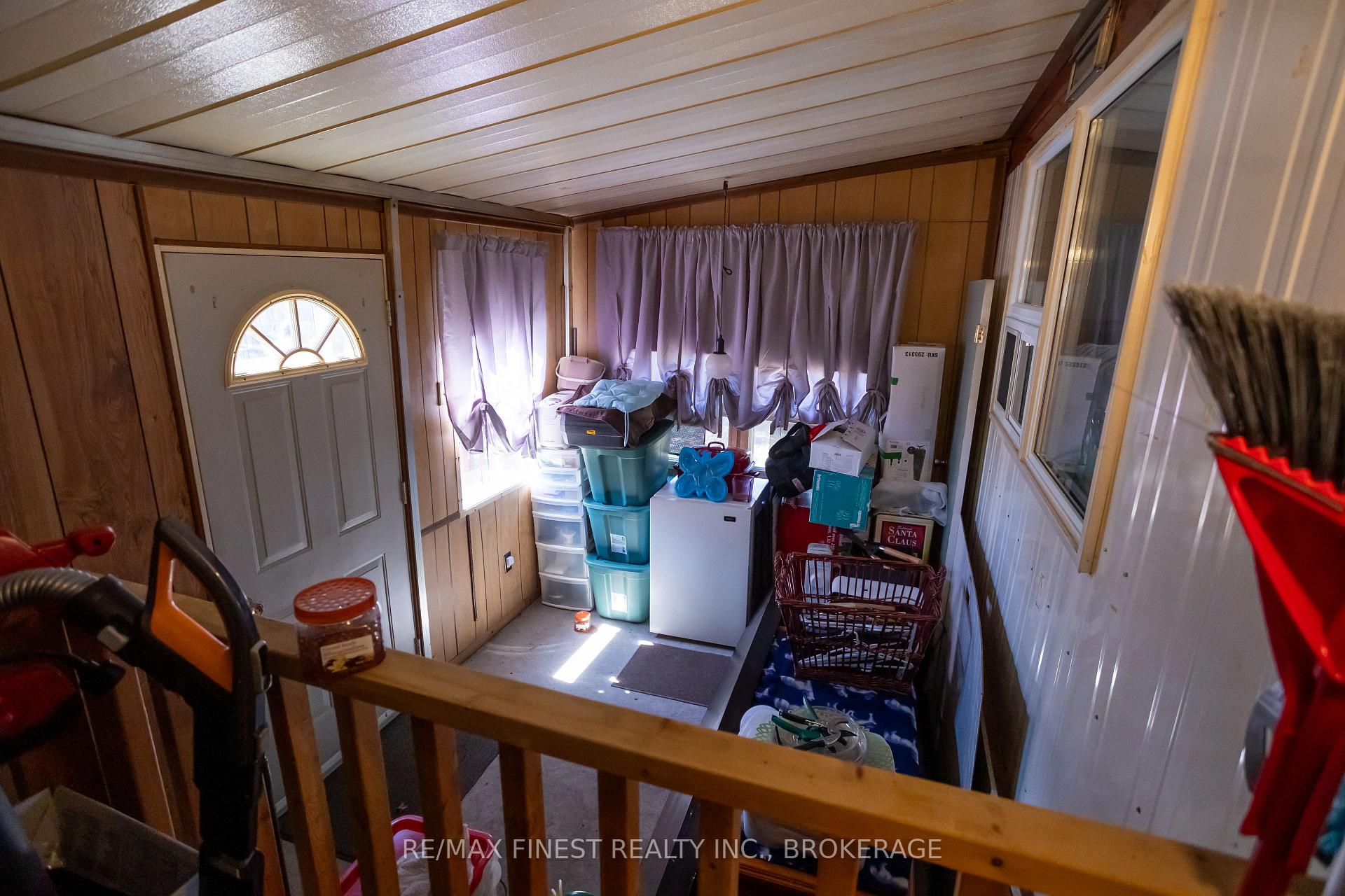 Photo 4 of 43 Worthington Way, Kingston, Rideau — HOMEH