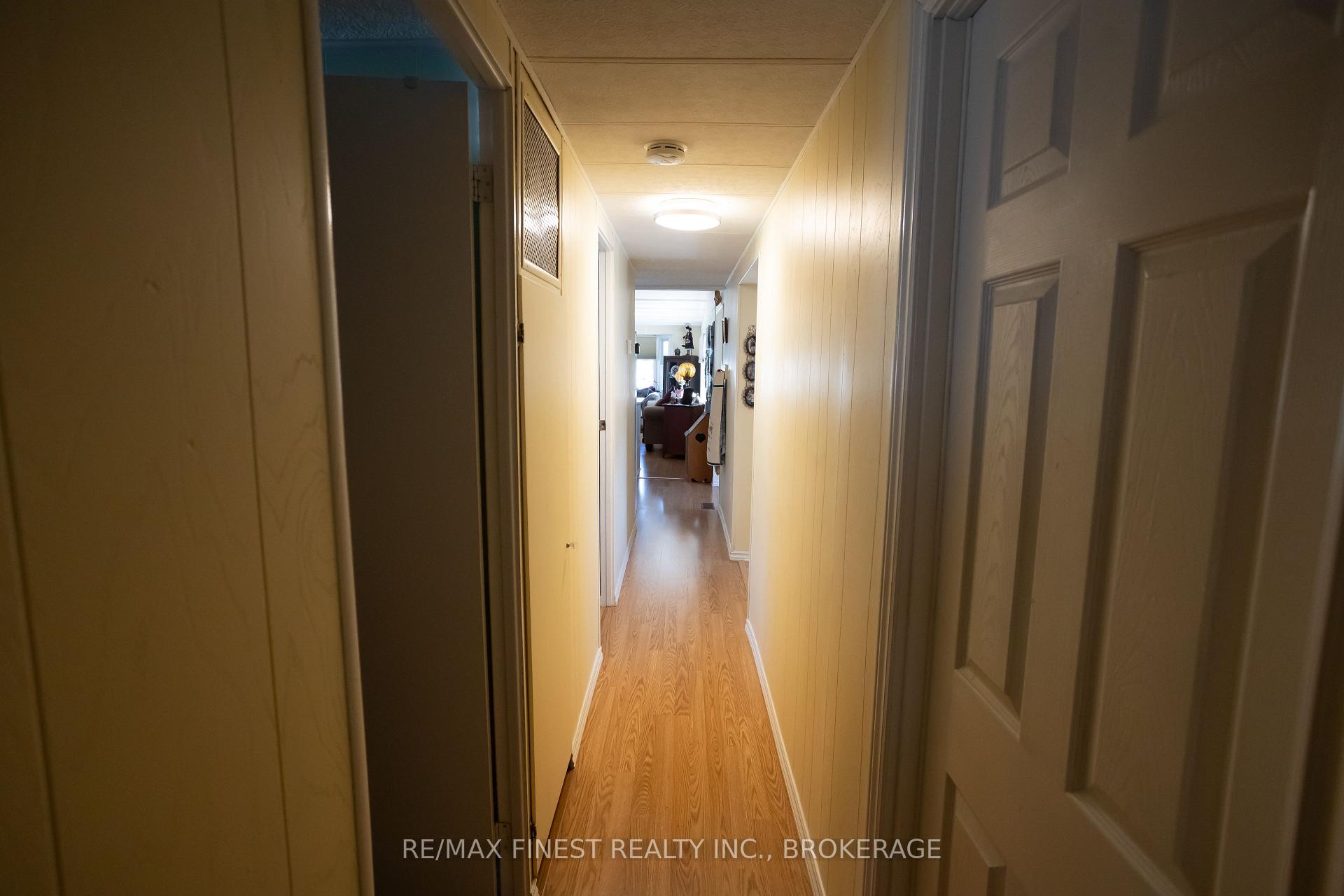 Photo 14 of 43 Worthington Way, Kingston, Rideau — HOMEH