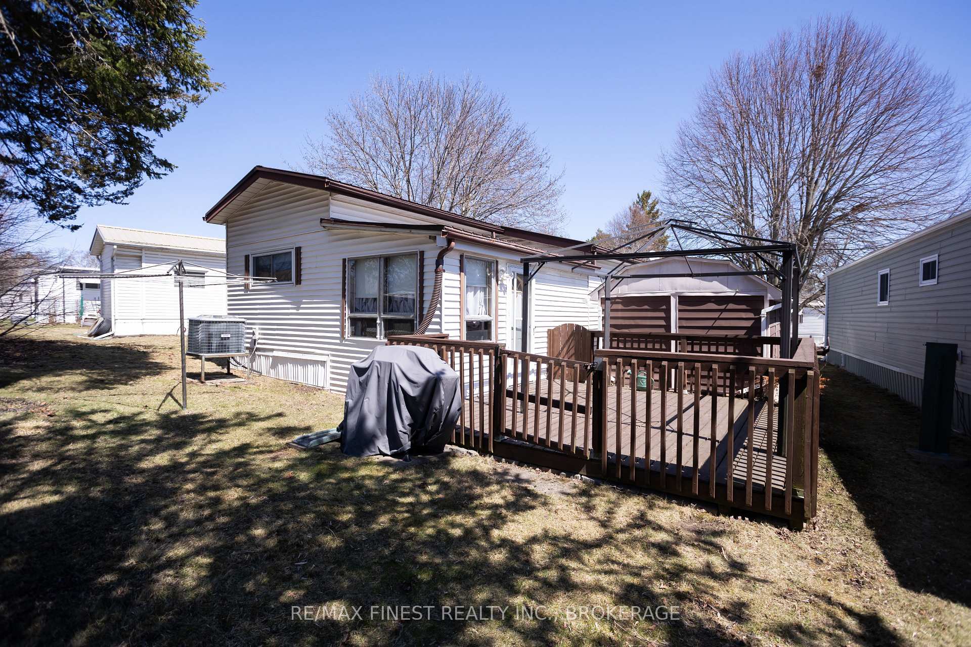Photo 20 of 43 Worthington Way, Kingston, Rideau — HOMEH