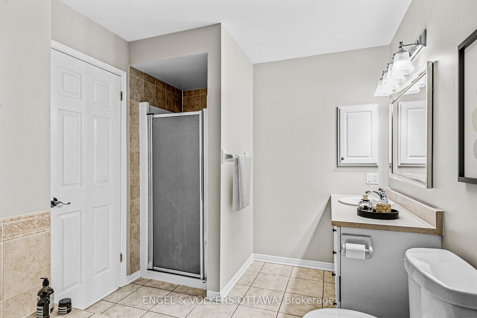 Photo 16 of Unit 260, 90 Edenvale Drive, Ottawa, Kanata - Beaverbrook — HOMEH