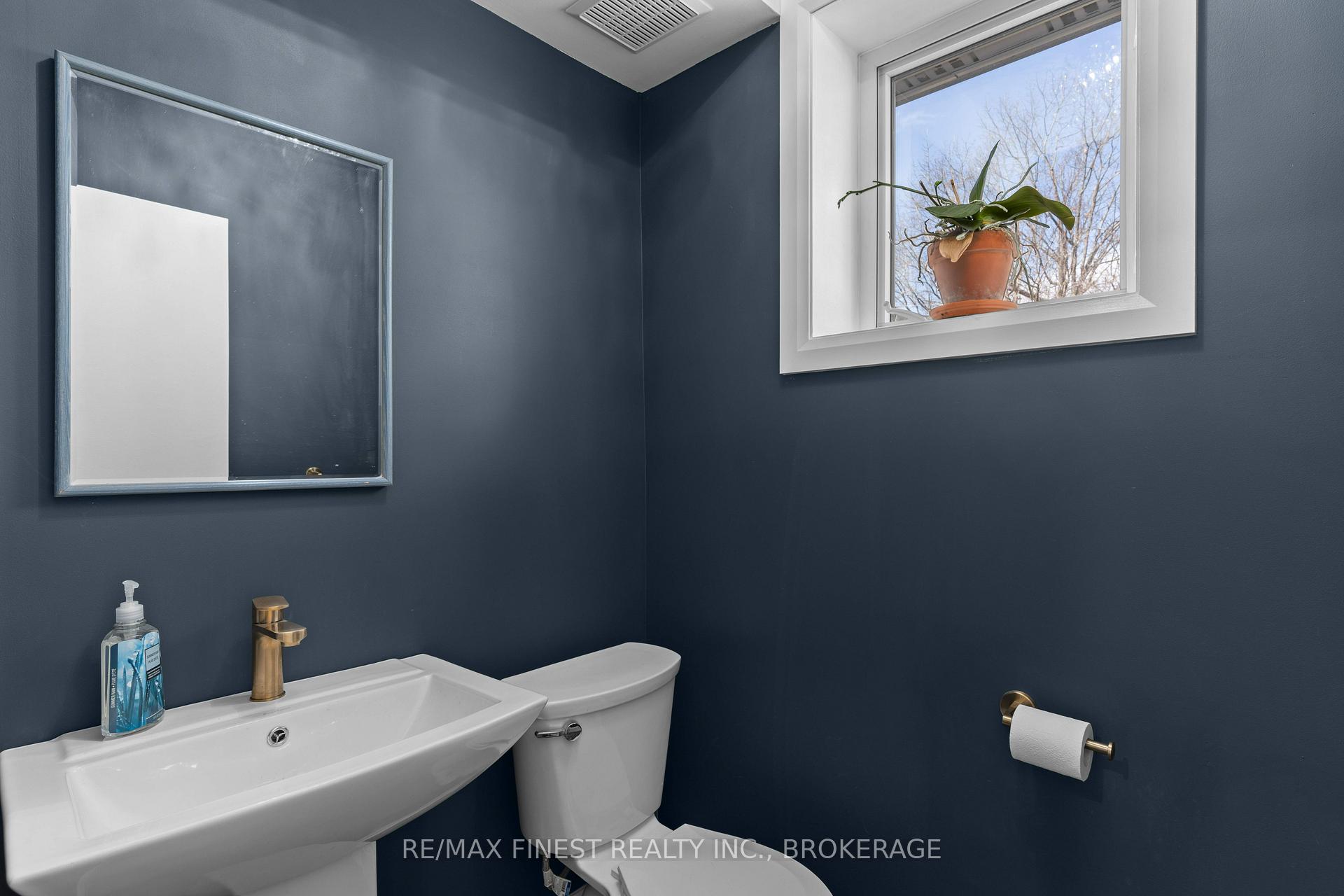 Photo 23 of 281 Welborne Avenue, Kingston, City Southwest — HOMEH