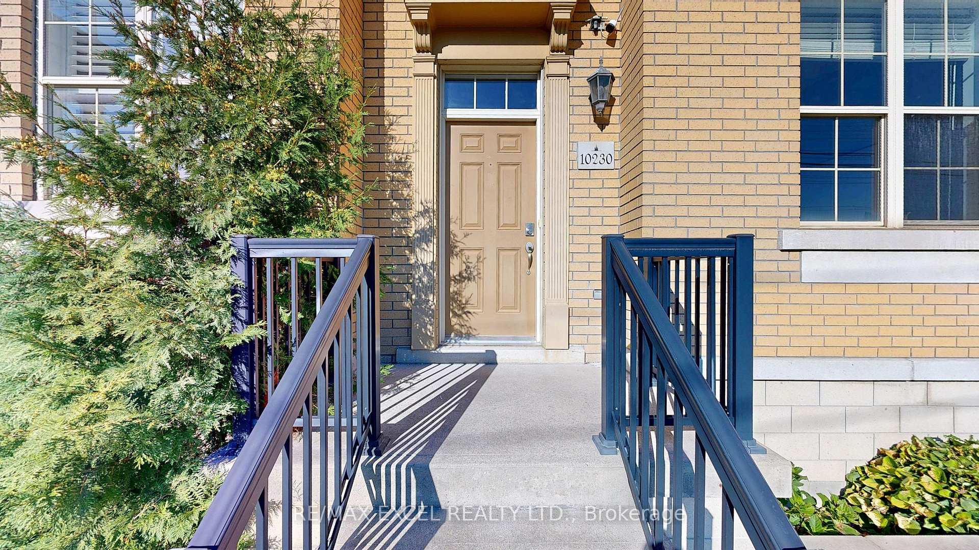 Photo 3 of 10230 Victoria Square Boulevard, Markham, Cathedraltown — HOMEH