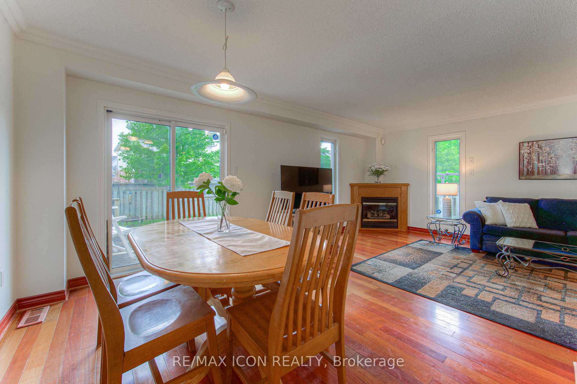 Photo 9 of 45 Bancroft Street, Kitchener — HOMEH