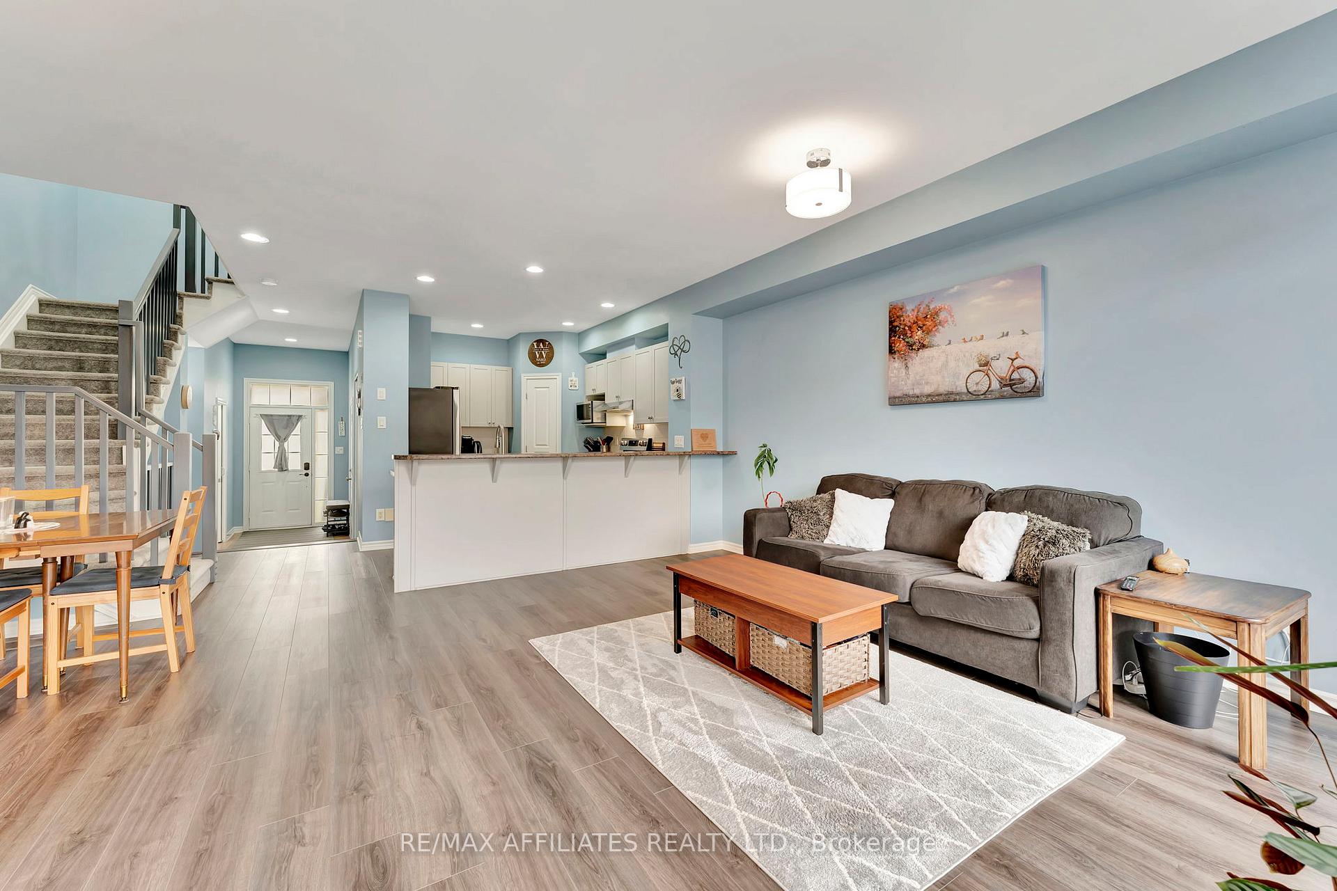 Photo 15 of 249 Waymark Crescent, Ottawa, Kanata - Bridlewood — HOMEH