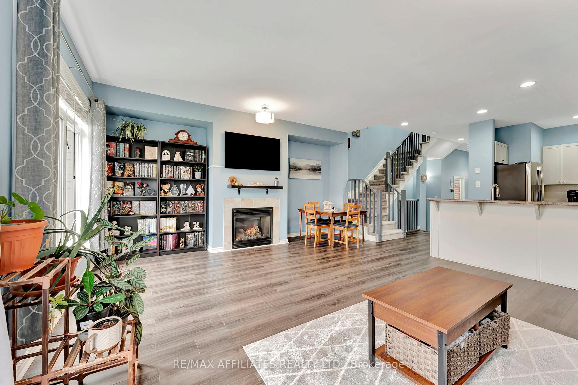 Photo 16 of 249 Waymark Crescent, Ottawa, Kanata - Bridlewood — HOMEH