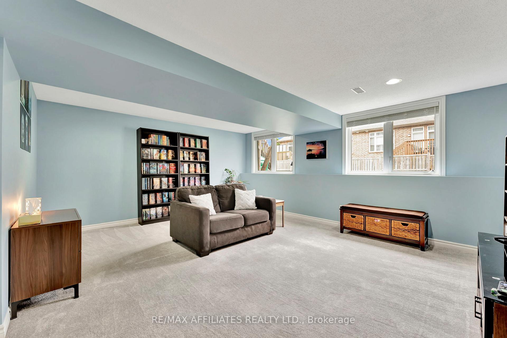 Photo 32 of 249 Waymark Crescent, Ottawa, Kanata - Bridlewood — HOMEH