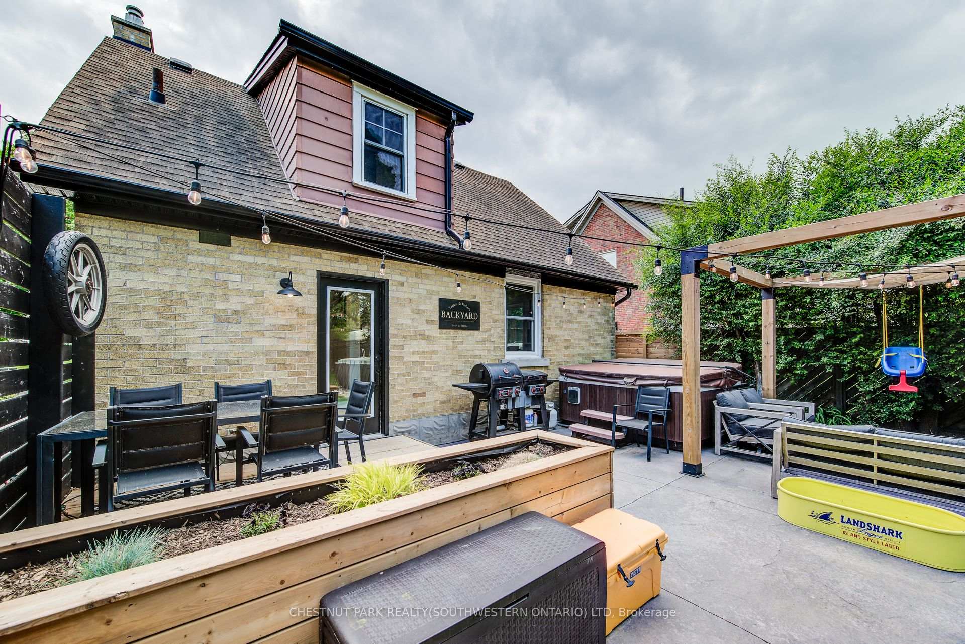 Photo 38 of 256 Mansion Street, Kitchener — HOMEH
