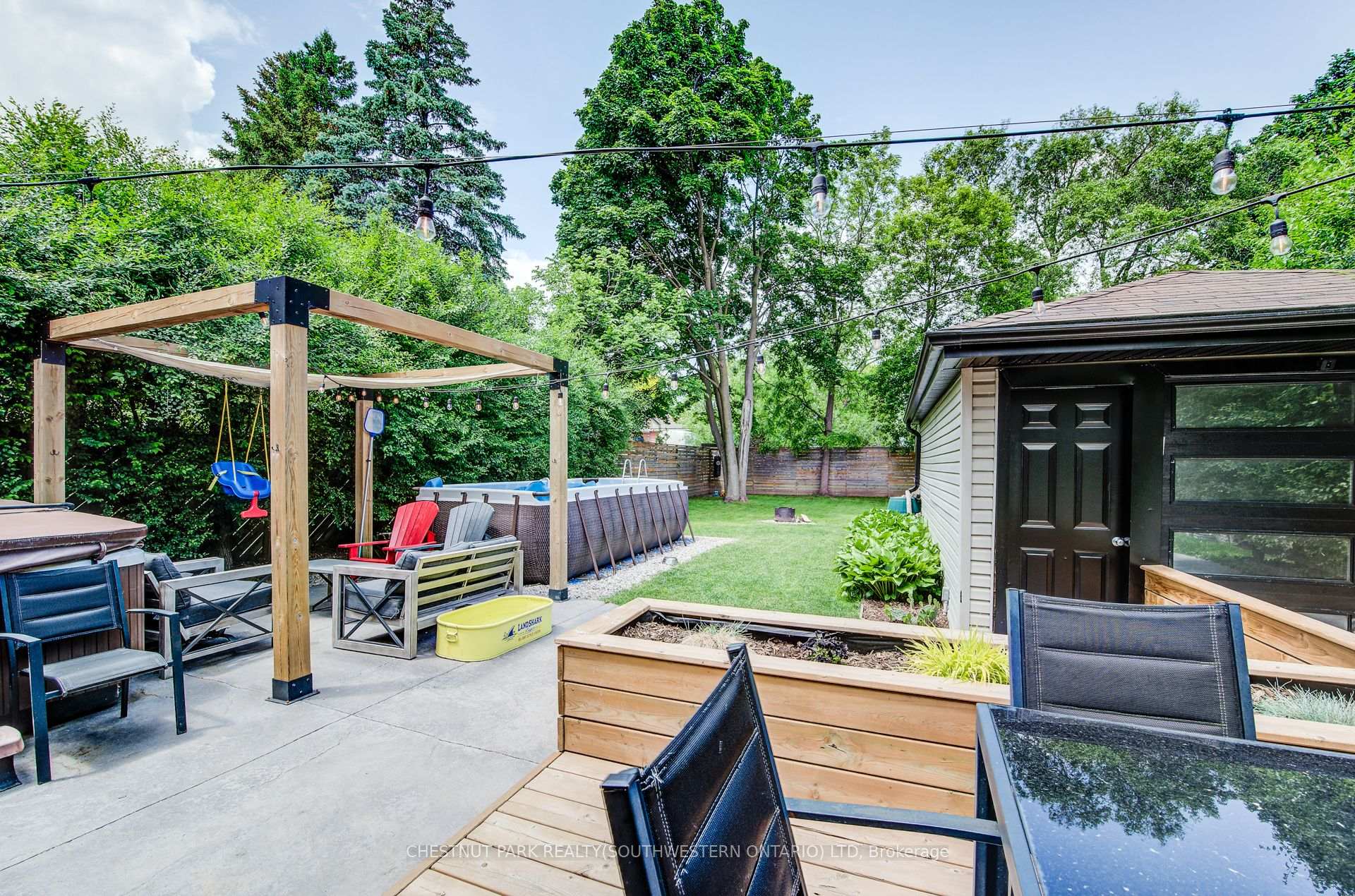 Photo 43 of 256 Mansion Street, Kitchener — HOMEH