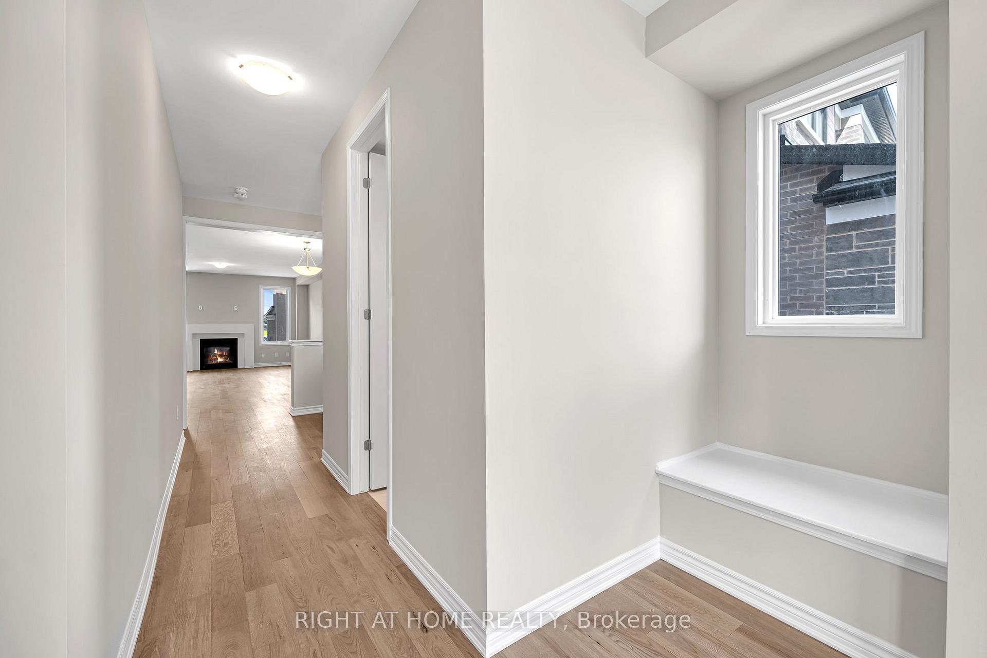 Photo 7 of 1267 Temperance Crescent, Milton, Bowes — HOMEH