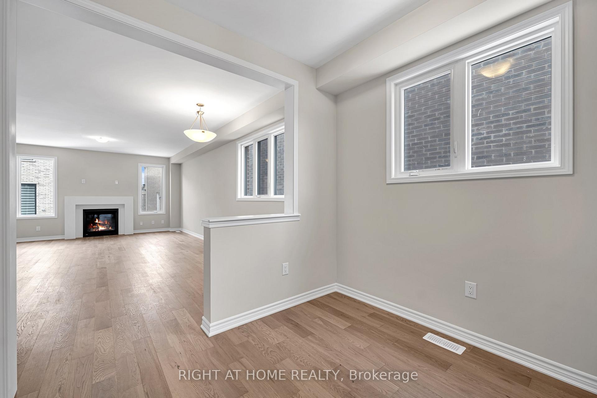 Photo 9 of 1267 Temperance Crescent, Milton, Bowes — HOMEH